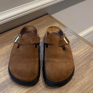 Brown Birkenstock Boston chunky clogs size 40